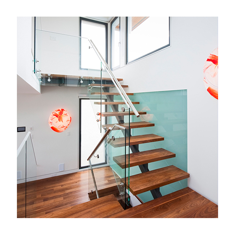 Conceptions d'escalier de garde-corps en verre pour les maisons

