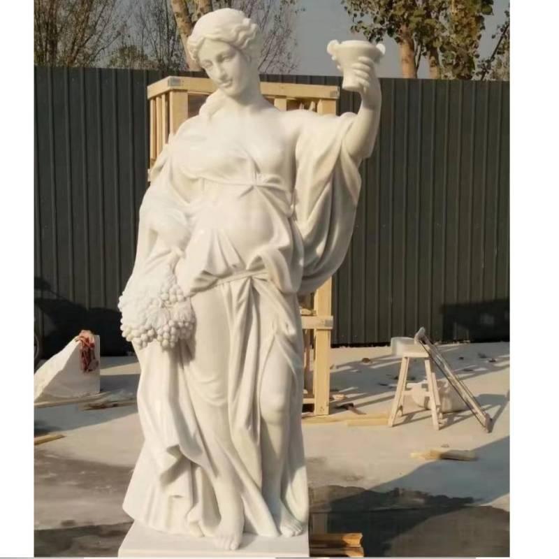 Sculpture en marbre de Déméter
