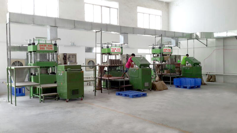 Fabricant de machines de compression de mélamine Shunhao