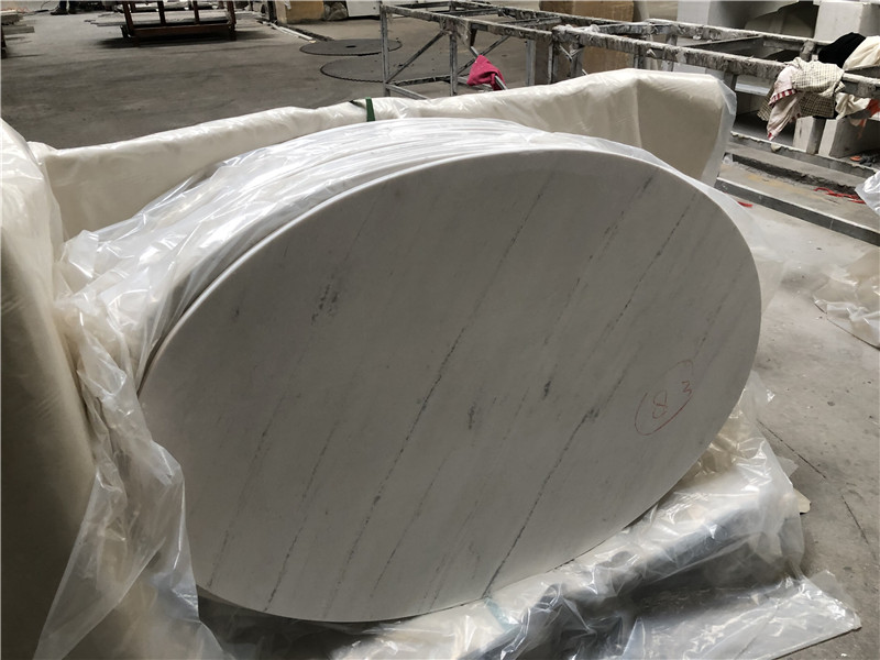 Dessus de table en marbre blanc d'Italie