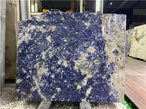 Dalle de granit bleu saphir