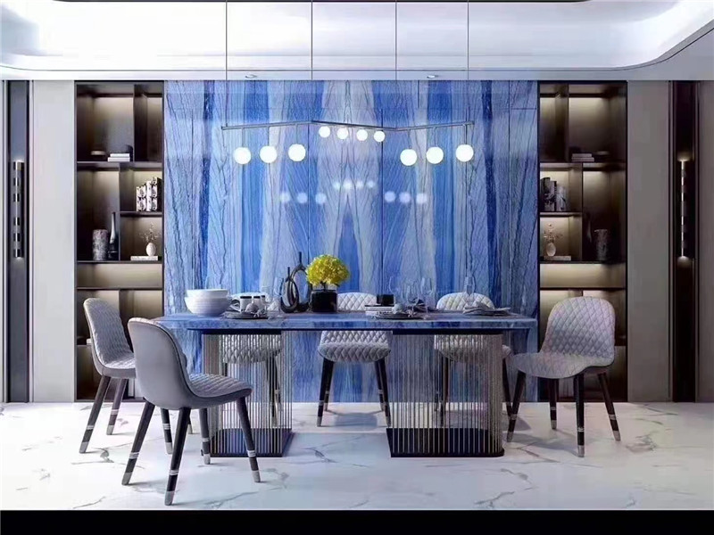 Carreaux de dalle décoratifs de surface en marbre bleu de luxe en marbre Azul Macaubas
