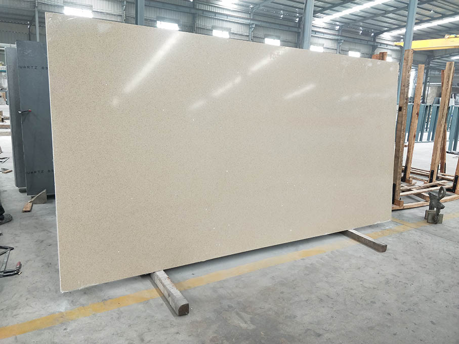 Dalle de quartz beige miroir